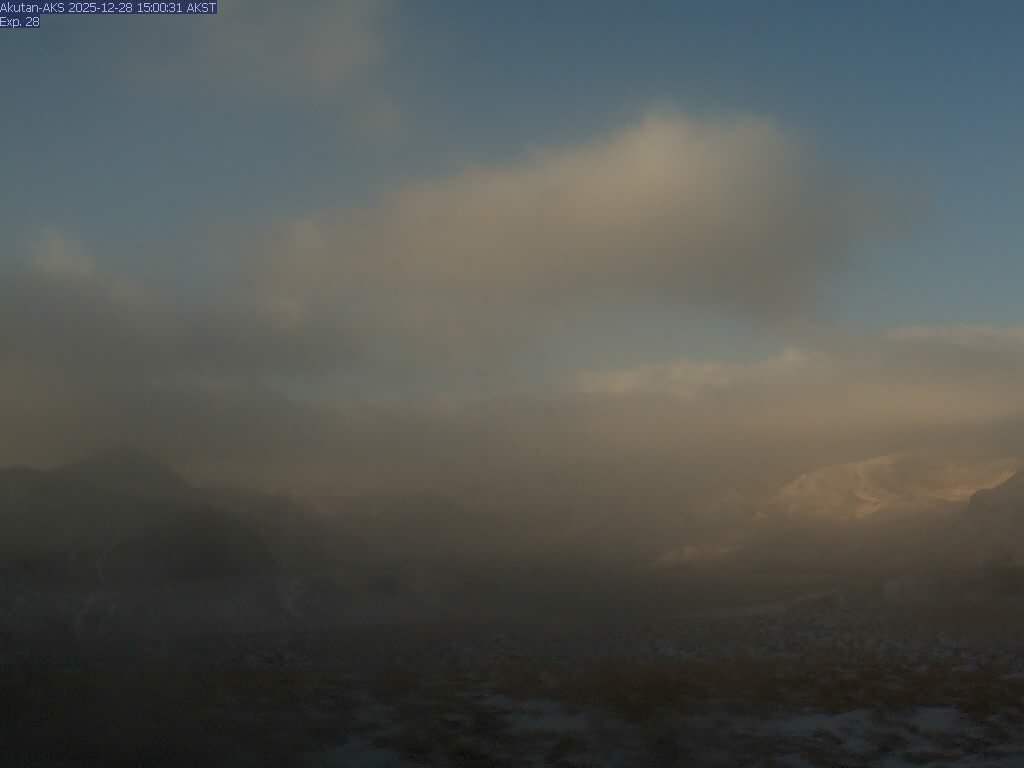 Akutan [AKS, 720 ft]