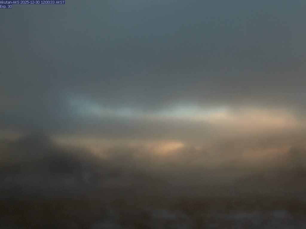 Akutan [AKS, 720 ft]