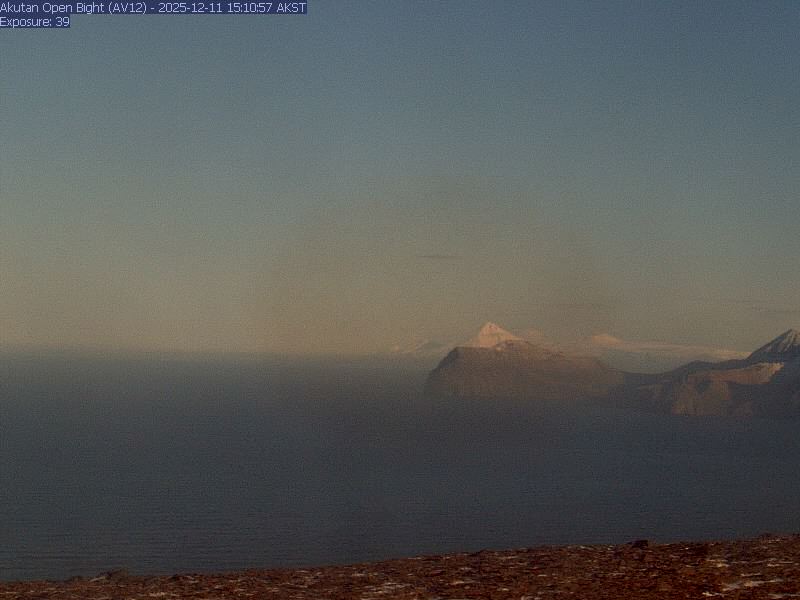 Akutan [AV12, 1328 ft]