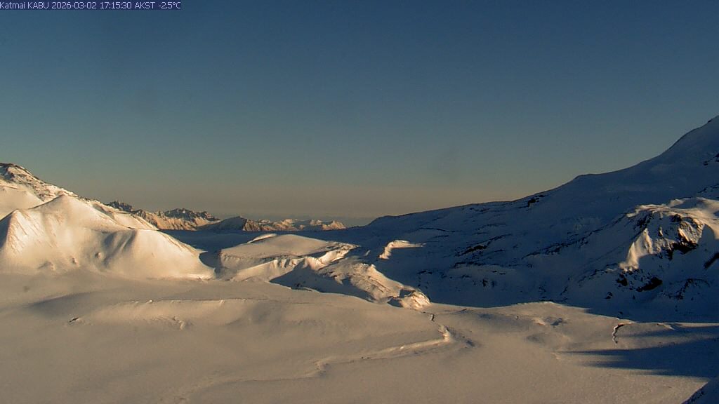 Katmai [KABU, 3494 ft]