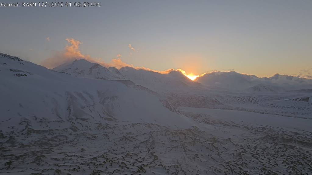 Katmai [KAKN, 3442 ft]