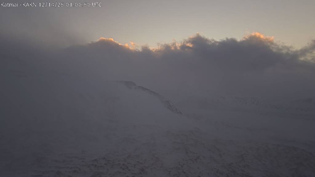 Katmai [KAKN, 3442 ft]