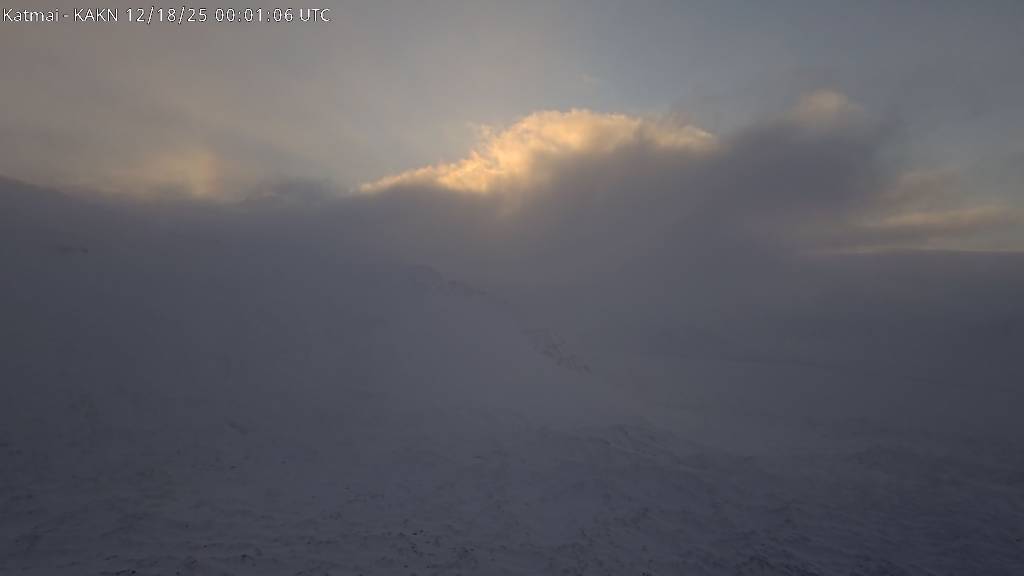 Katmai [KAKN, 3442 ft]