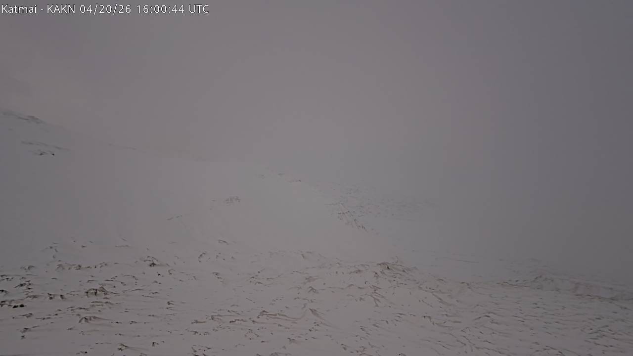 Katmai [KAKN, 3442 ft]