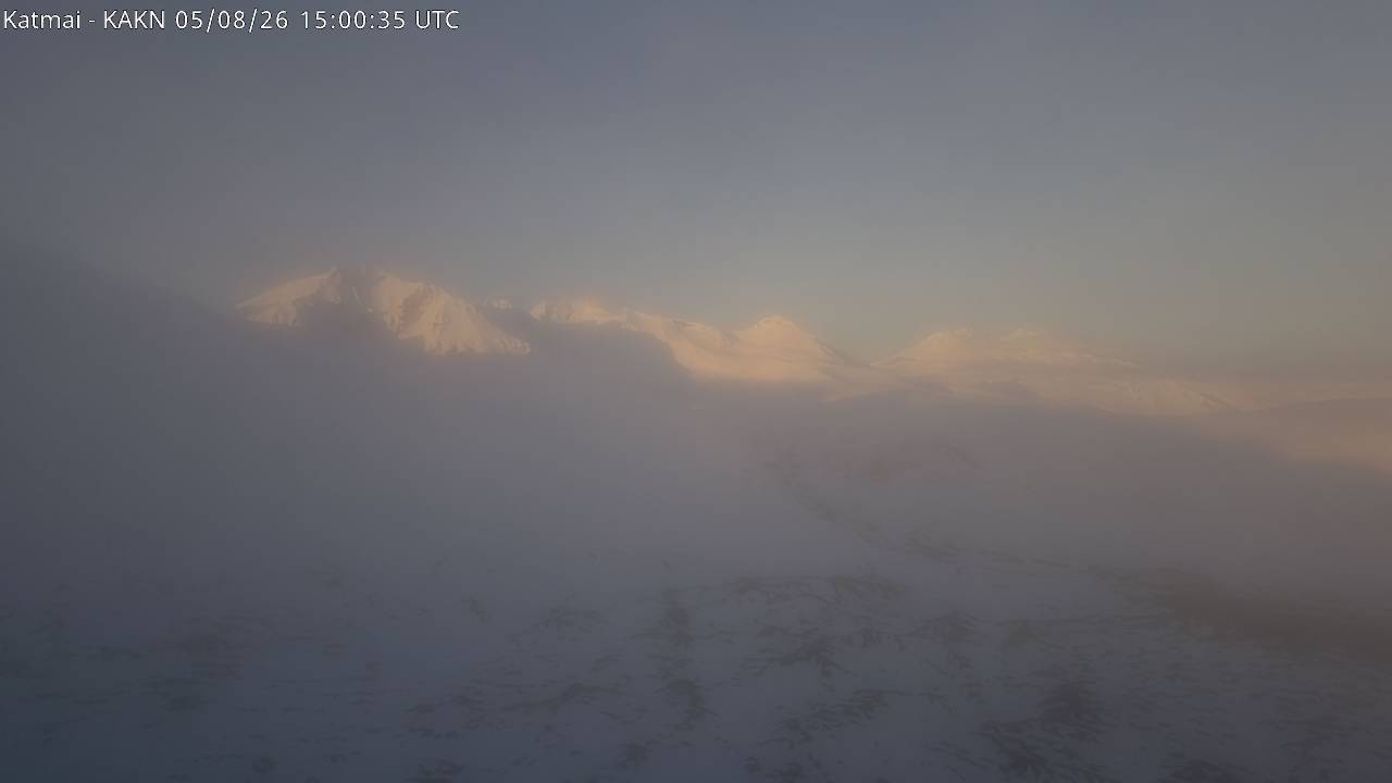 Katmai [KAKN, 3442 ft]