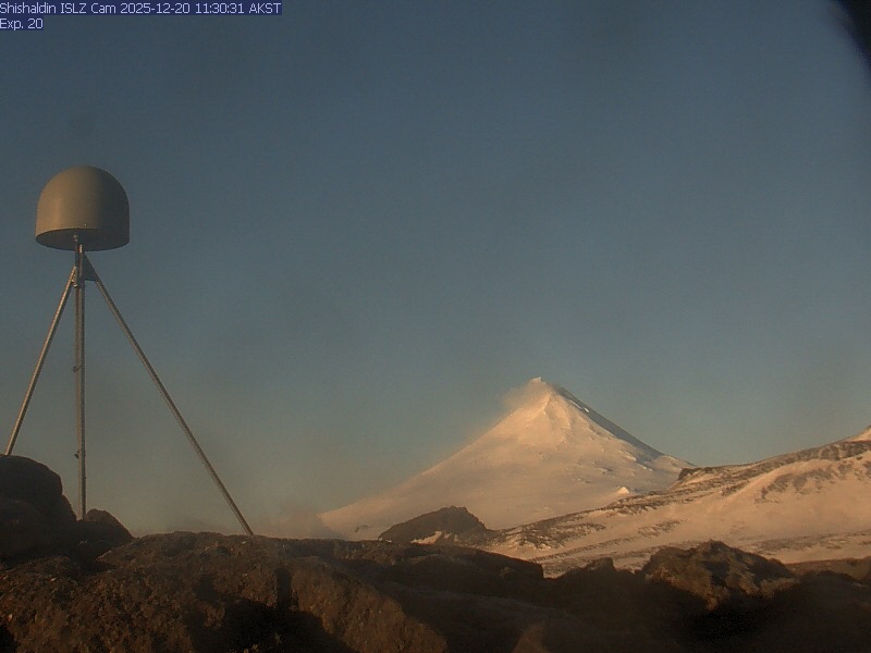 Shishaldin [ISLZ, 2080 ft]