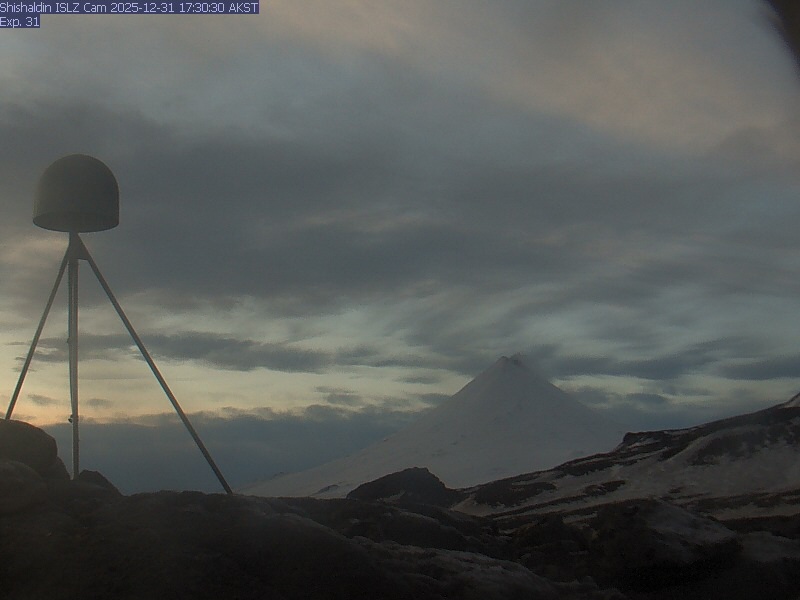 Shishaldin [ISLZ, 2080 ft]