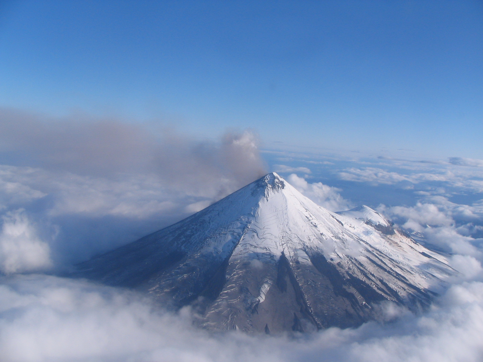 Вулкан исалько. Вулкан на равнине. Фудзияма вершина. Силисили вулкан. Стратовулкан.